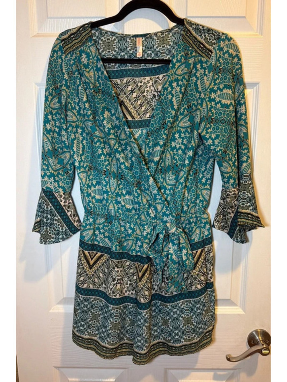 Xhilaration Teal Boho Paisley Bell Sleeve Romper – Size Medium